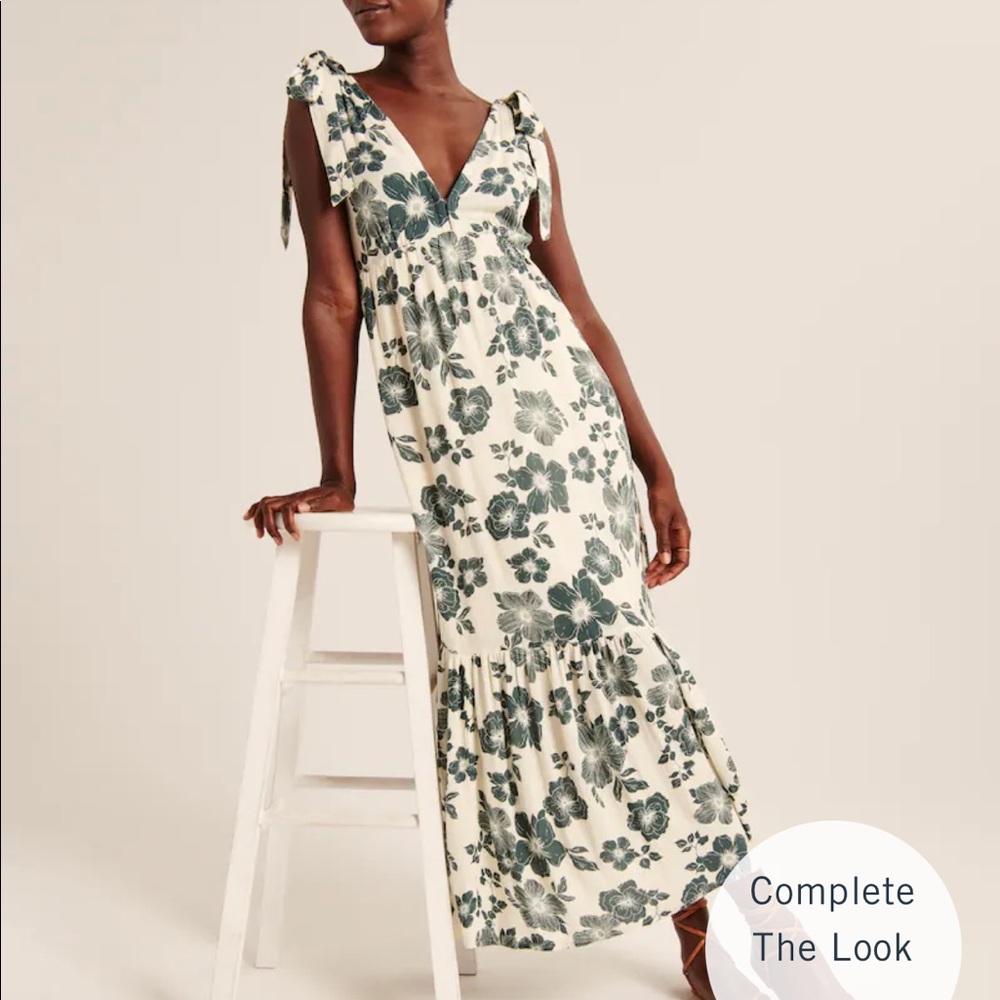 Abercombie & Fitch Tie-Strap Babydoll Floral Maxi Dress